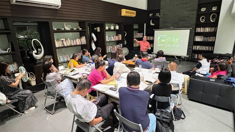 【網路行銷】易利華科技 林執行長擔任 台灣商業創新交流策進會的專業顧問，特別於 9/16 開課分享！