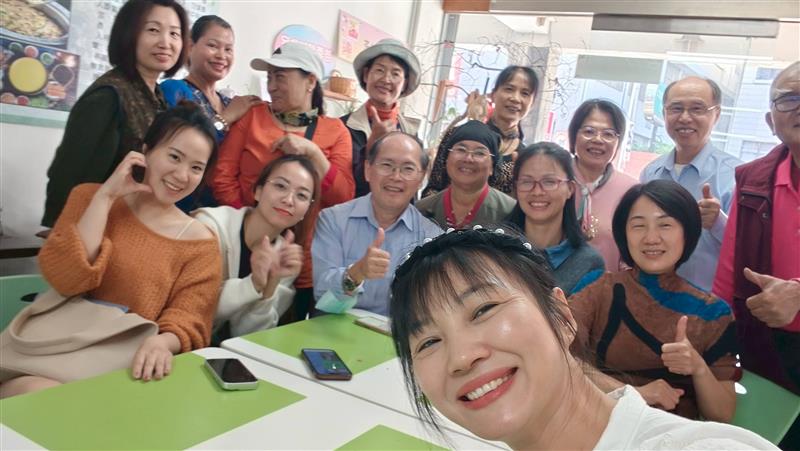 【AI培訓】感謝「苗栗縣新住民創藝協會」邀請易利華科技林執行長擔任AI應用培訓講師！