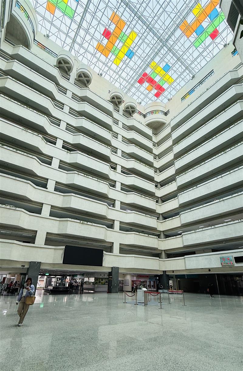 易利華科技,分享～11/4 易利華科技前往高雄市政府參加系統標案